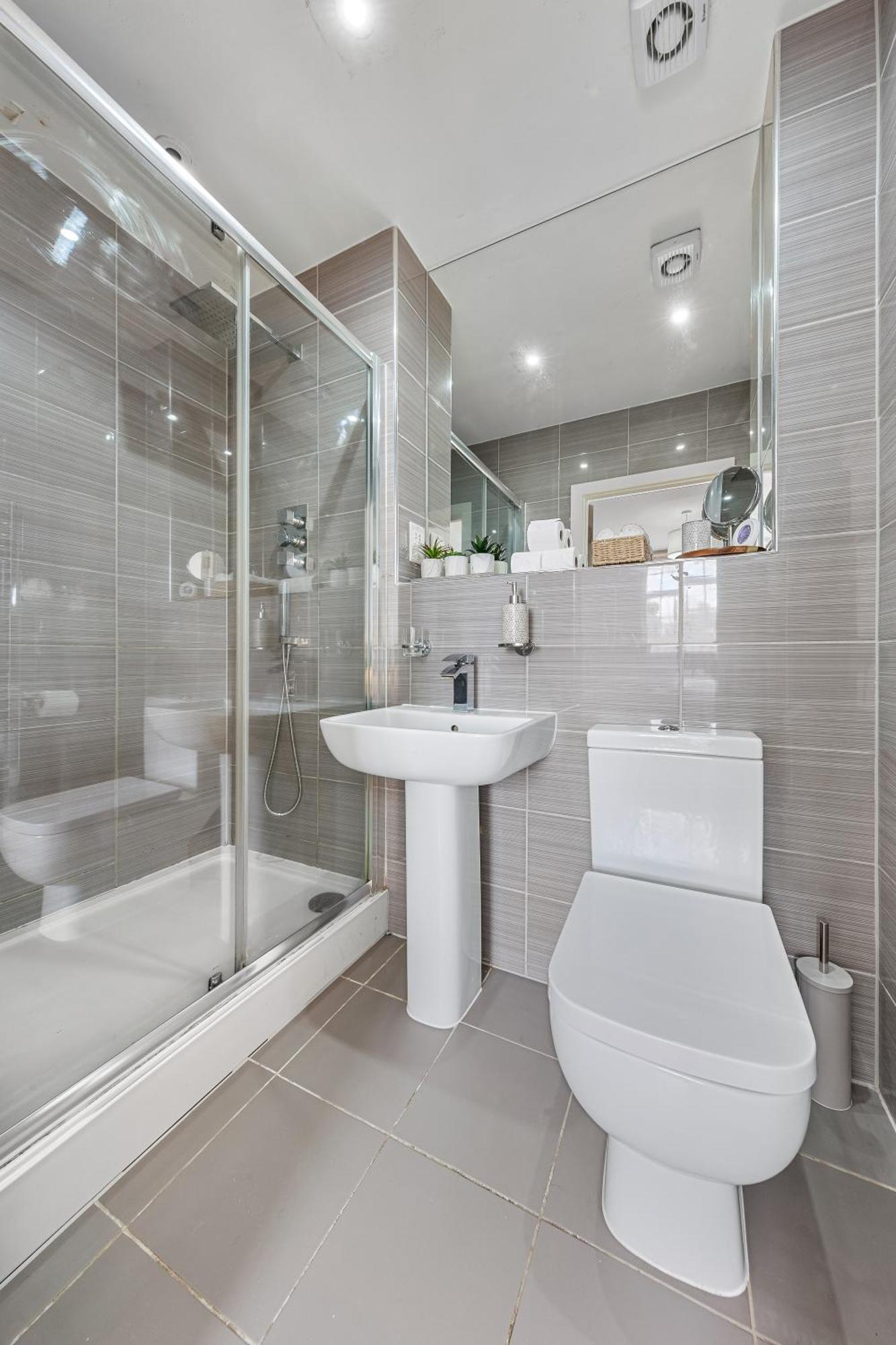 Modern Flat In Stockwell, 10 Mins From Oxford Circus Apartment London Bagian luar foto